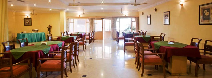 2204/Palanpur Palace - Mount Abu 06.jpg